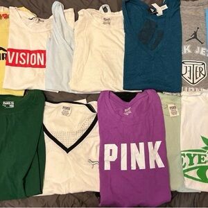 Lot of 15 women’s Graphic Tees